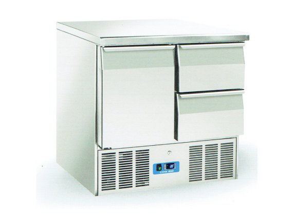 Tavolo refrigerato CRD 92A cm.90x70. 0/+8° R600a.